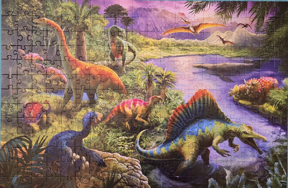 Trefl Puzzle 260 el. Dinozaury