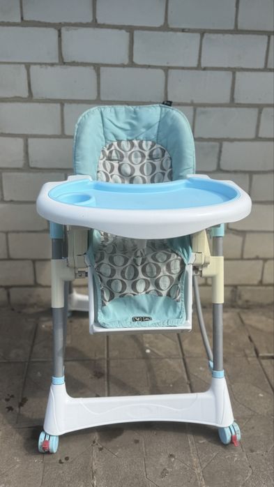 Продам стільчик для годування