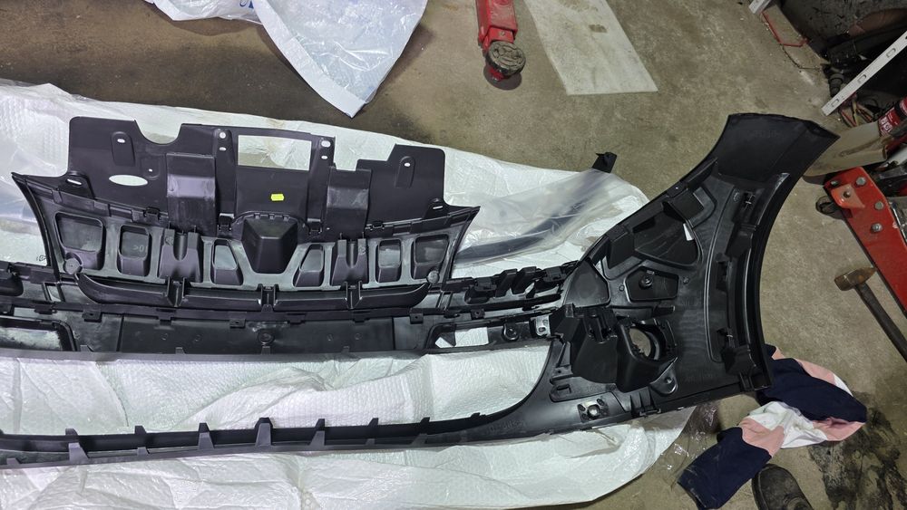 Zderzak spojler przód renault megane 3 III  08-12 nowy oryginał