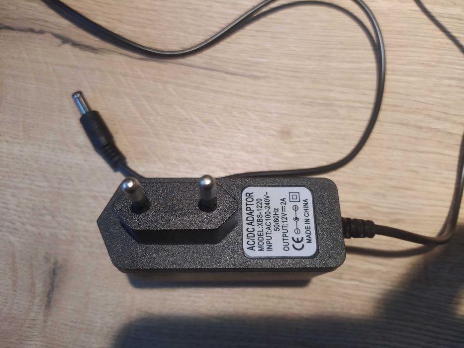 Zestaw Zasilaczy 12V + Kości RAM 4GB DDR3 SO-DIMM(Laptop)Serwis/części