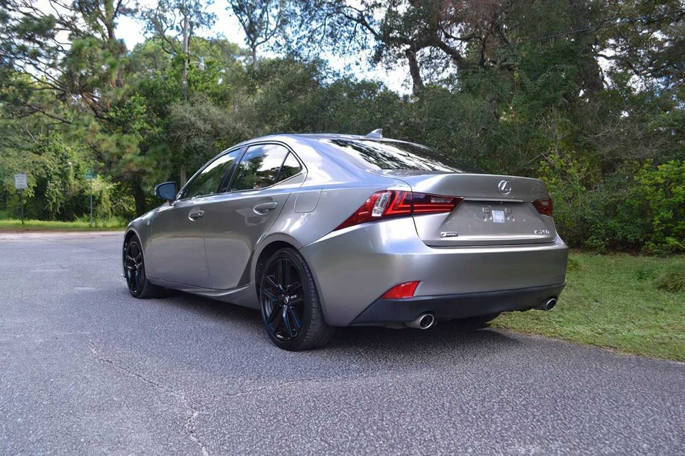 Lexus IS 250      2015