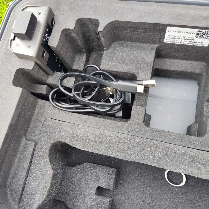 Dron termowizyjny Parrot Anafi USA GOV