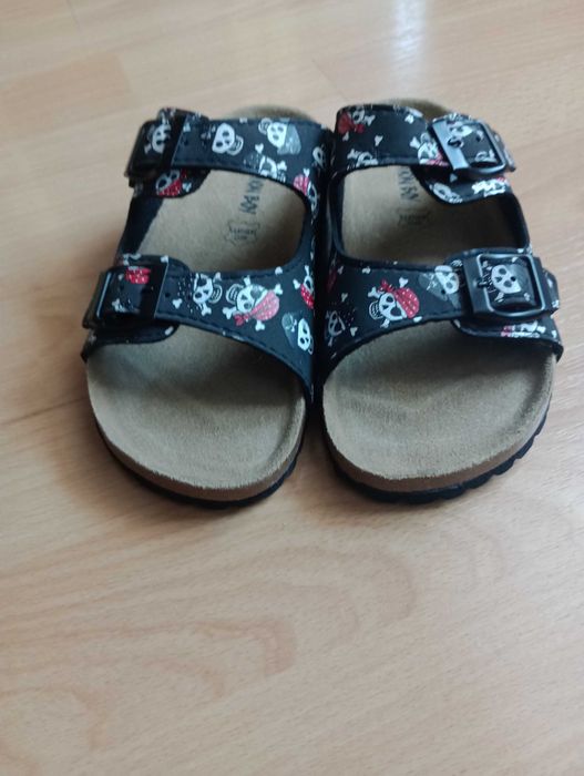 Klapki CCC Action Boy rozmiar 32