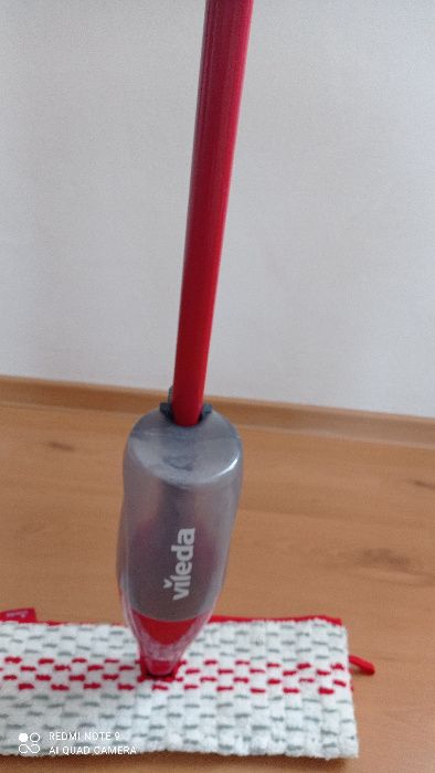 Mop vileda Max ze spryskiwaczem