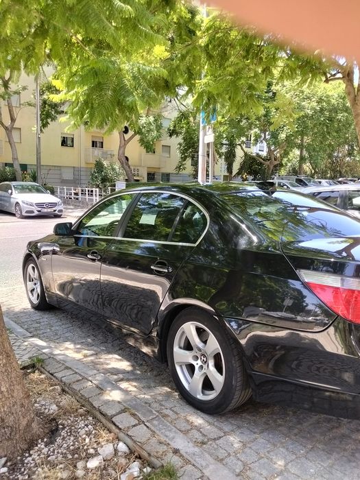 Vendo BMW 520d carro impecável ao nível de mecânica e de estética foto 3