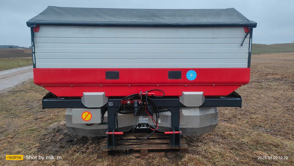 rozsiewacz vicon RO-EDW 3900kg waga