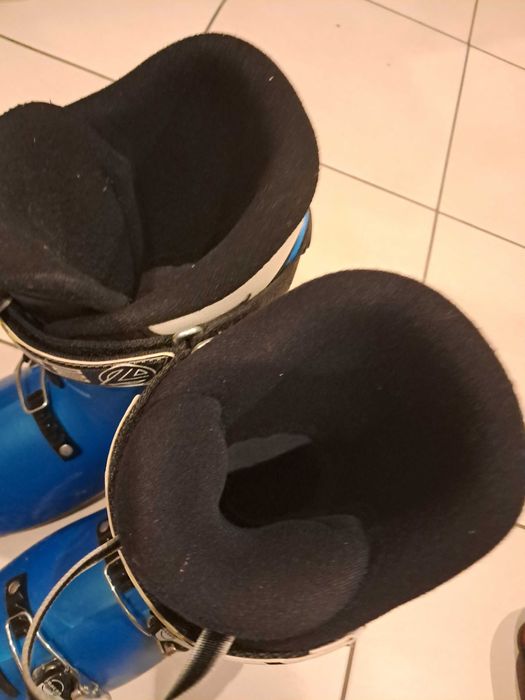 Buty narciarskie Lange 26,5 cm oraz Lange 29,5 cm