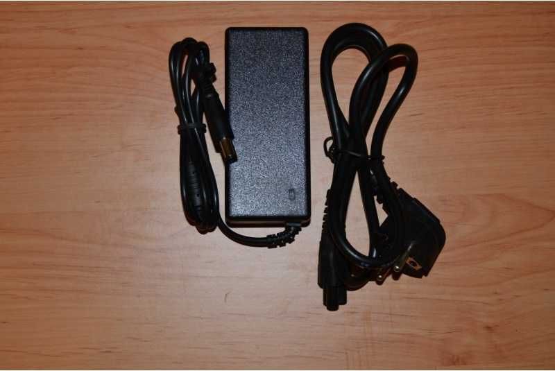 Carregador HP CQ61-110EP + Cabo