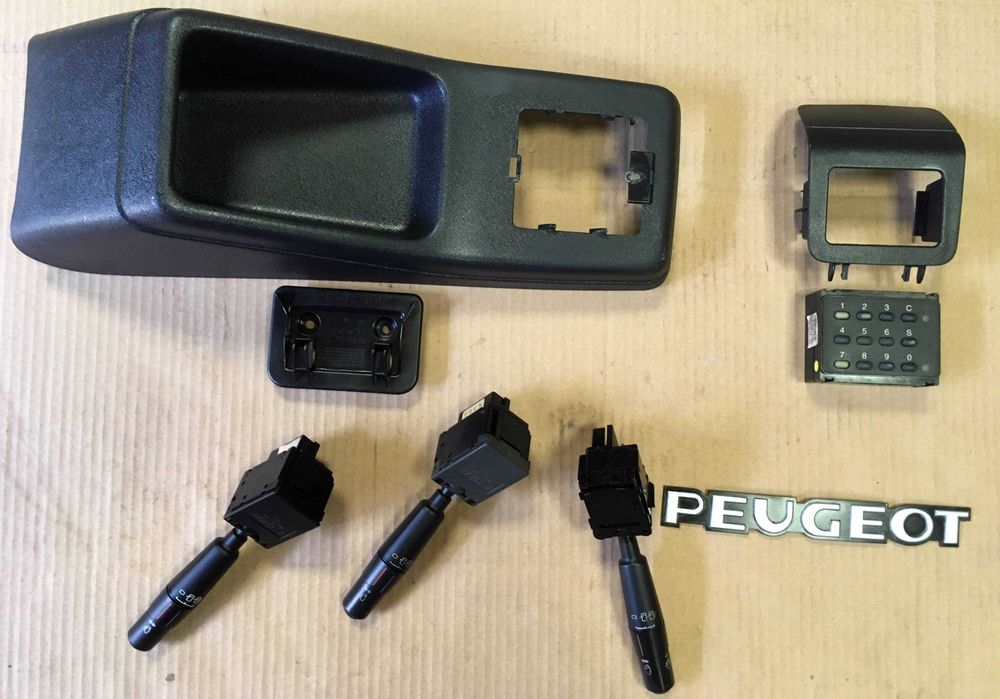 Pecas PEUGEOT 106 (Consola/KeyCode/Forra/M.Limpa Vidros)