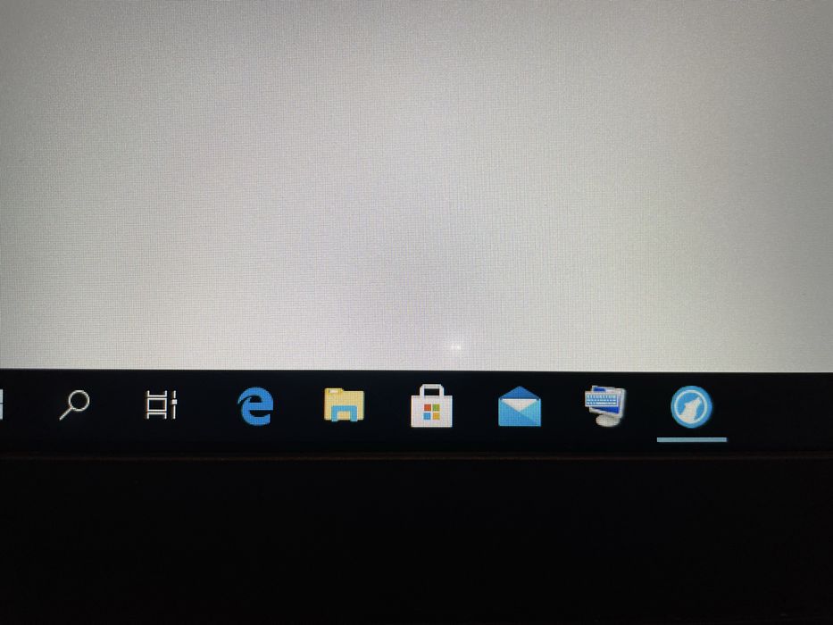 Laptop Dell Inspiron 5584, i5-8265, 8 GB RAM, SSD 256 GB, GeForce MX13