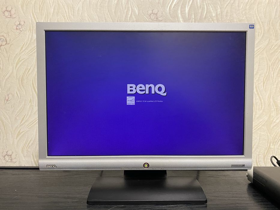 Монитор Benq G2000WA
