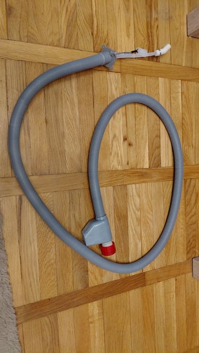 Wąż dopływowy aquastop do zmywarki Beko din48533