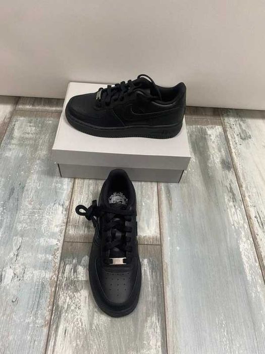 Butymęskie_Nike_Air_ Force 1 _czarny_Glany Glany R.41