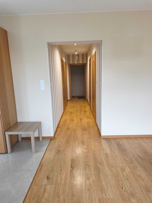 Mieszkanie 70m2 z ogrodem i dwoma miejscami parkingowymi + ogródek