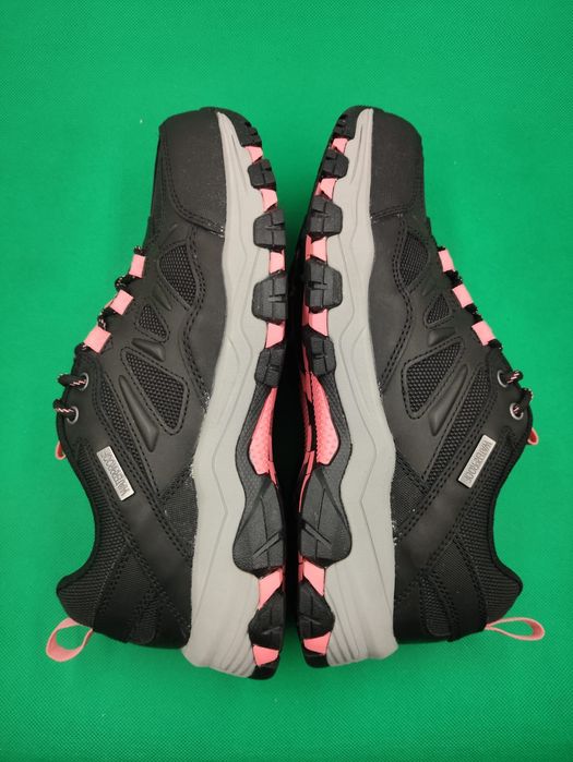 Трекінгові кросівки Skechers - 39 розмір. Waterproof