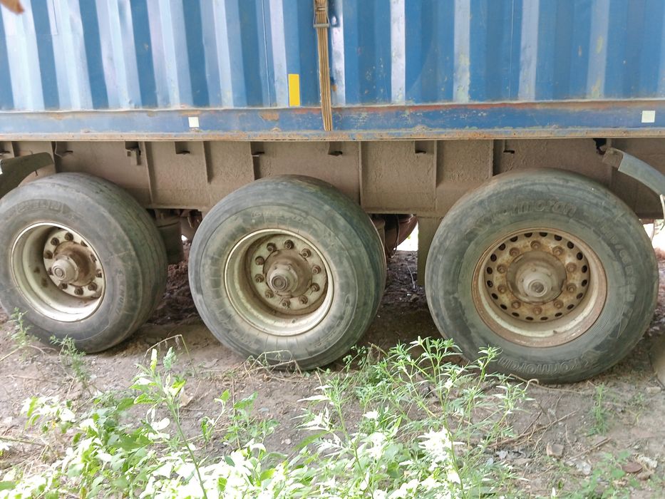 Продам полуприцеп зерновоз