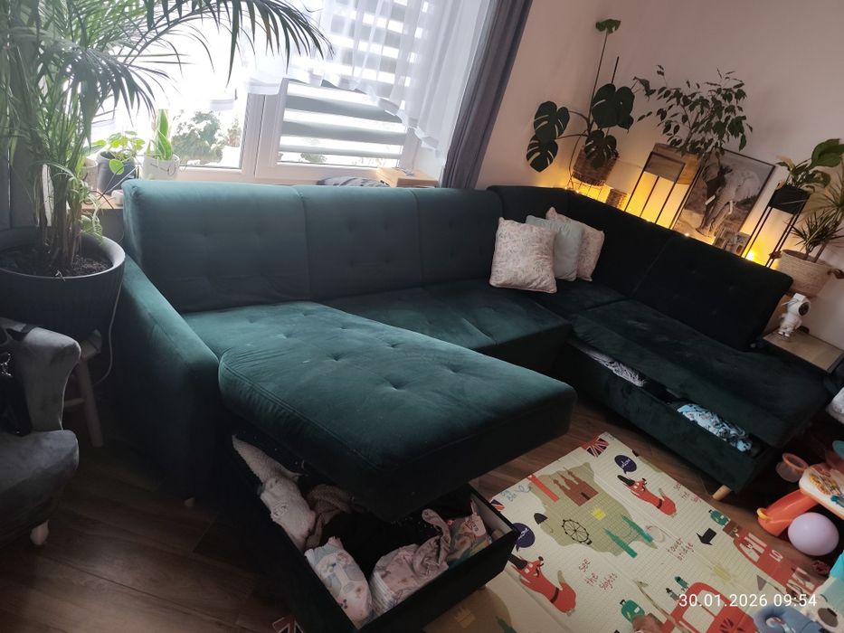 Kanapa butelkowa zieleń litera U