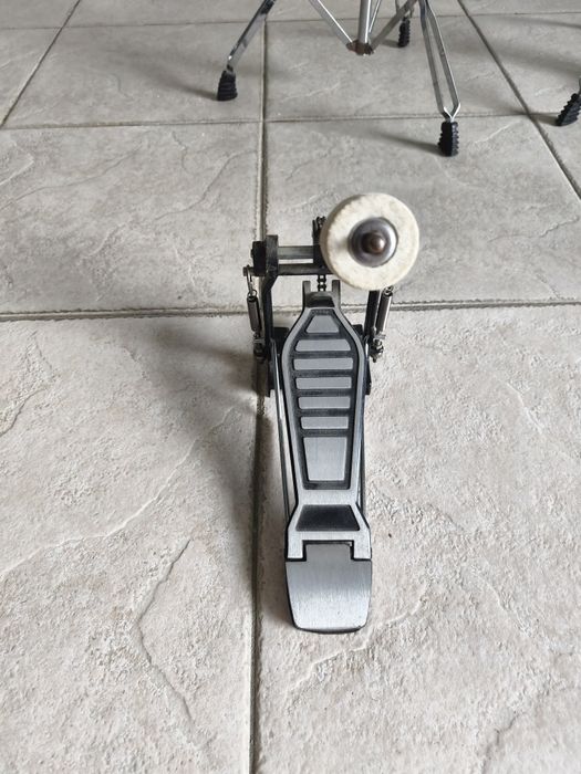 Hardware para bateria acústica
