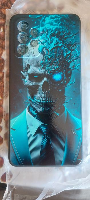 Продам чехол на телефон Samsung A52