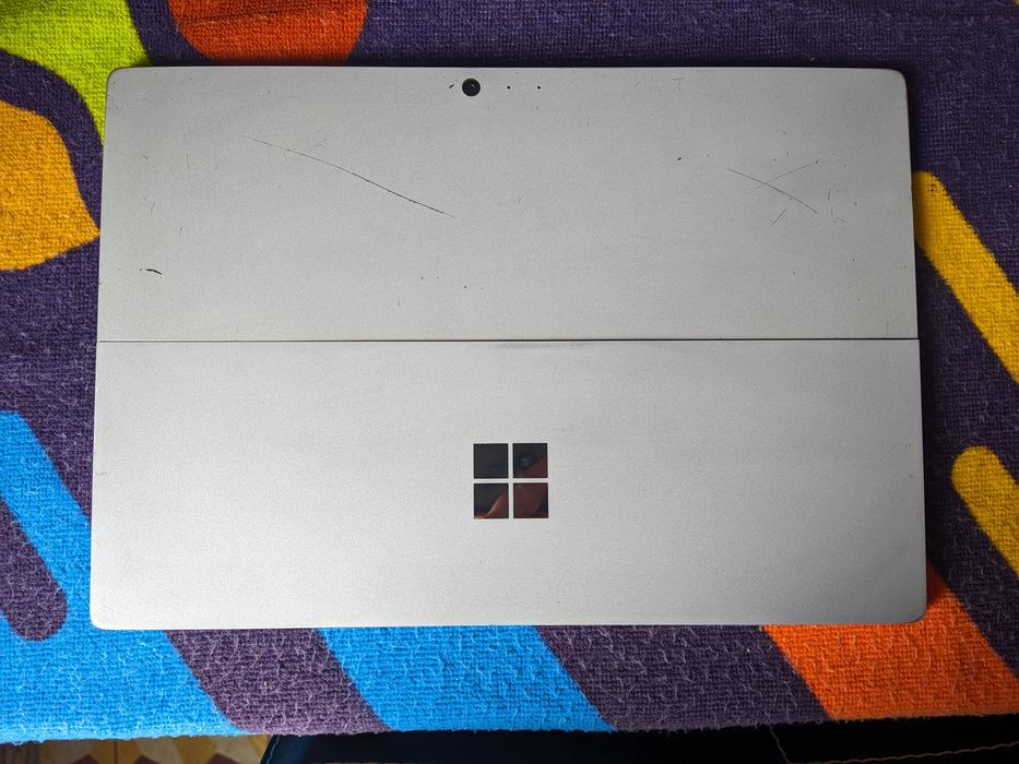 Microsoft Surface 4