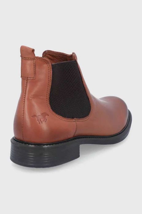 Черевики челсі Mustang нові