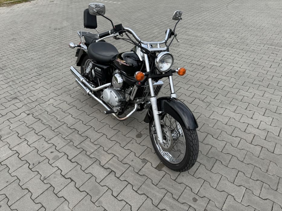 Honda Shadow VT125