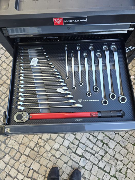 Pormação carrinho de ferramenta de 7 gavetase 6 completas novo