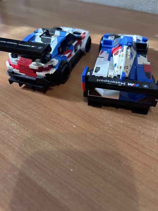 LEGO Speed Champions 76922 BMW M4 GT3 & BMW M Hybrid V8.