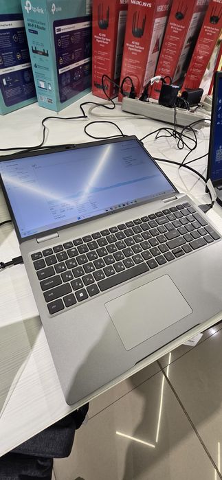 Ноутбук Dell 5540