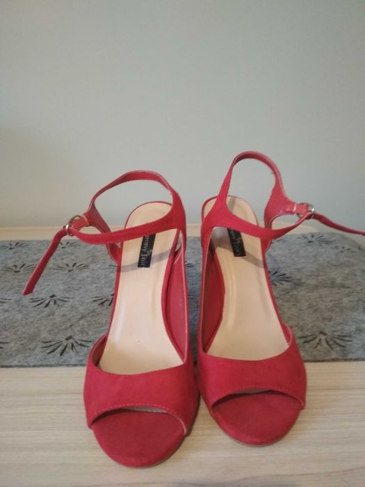 Czerwone szpilki/sandałki Jenny Fairy - rozmiar 39, zamsz