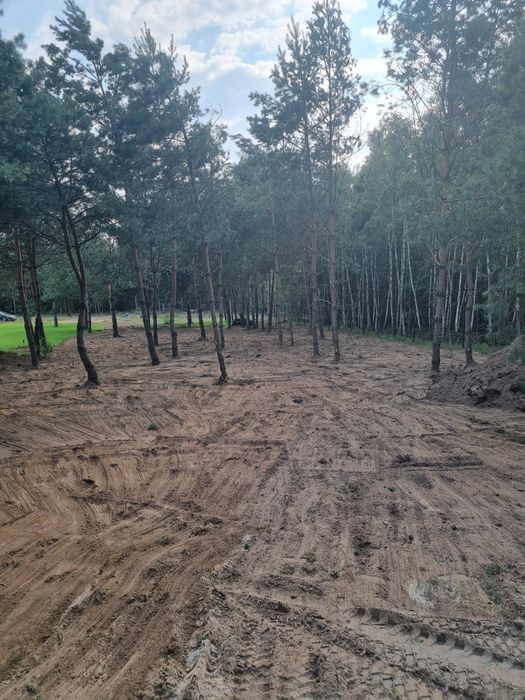 Usługi koparką, koparko-ładowarką