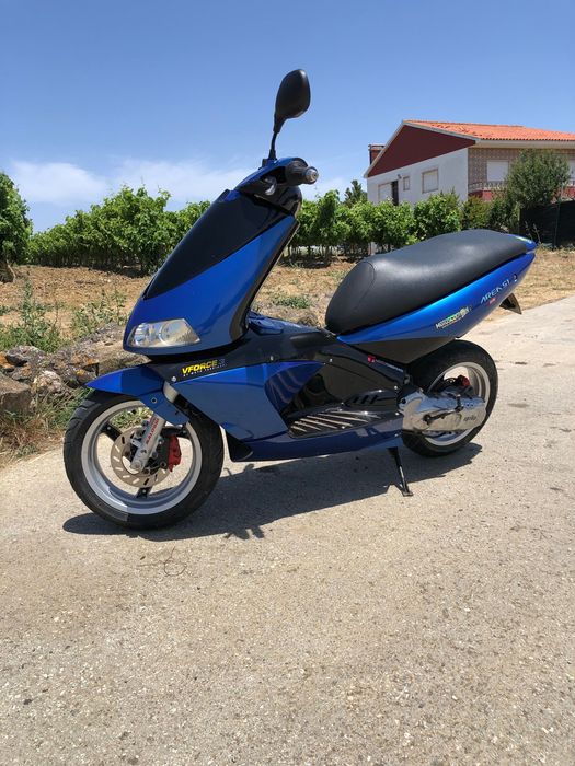 Scooter aprilia area 51