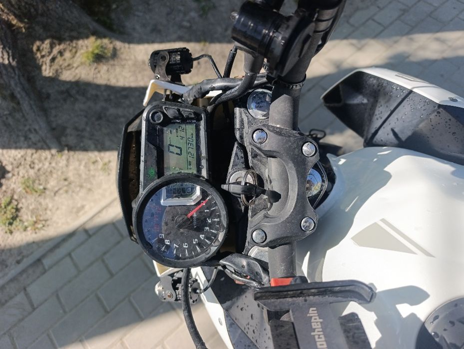 Geon cr6z(250cc)