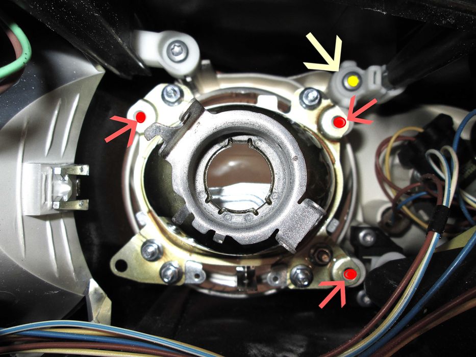 Volvo S40 V50 C30 Alfa romeo 159 Odbłyśnik soczewka regeneracja