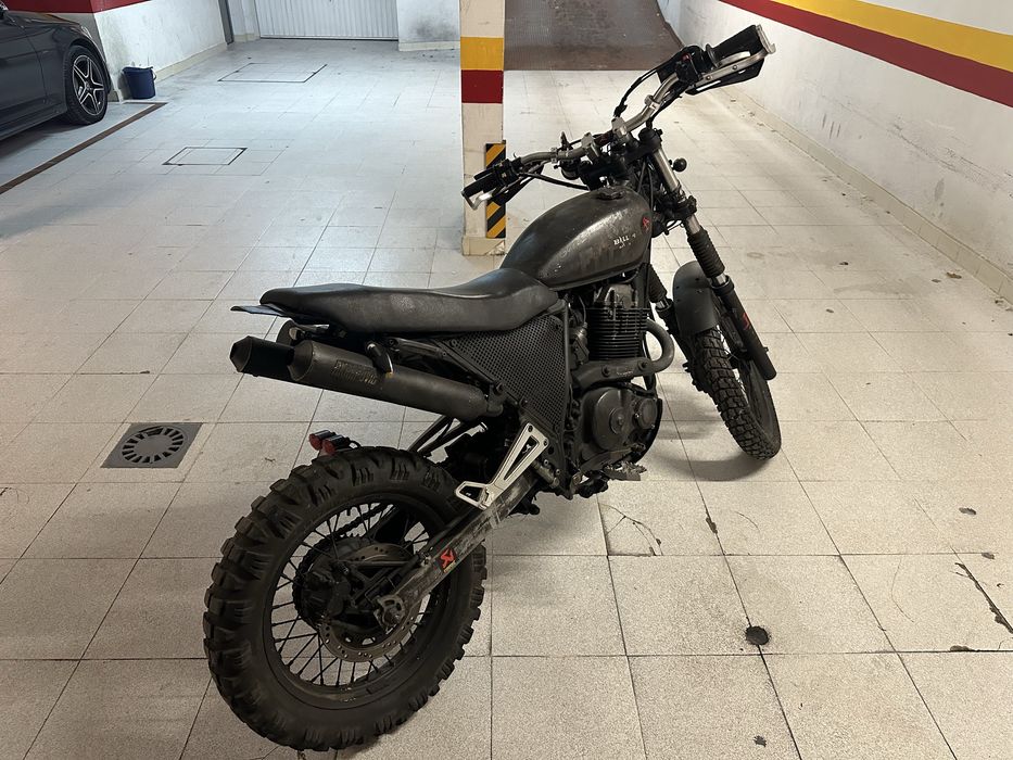 Suzuki Dr650 alterada