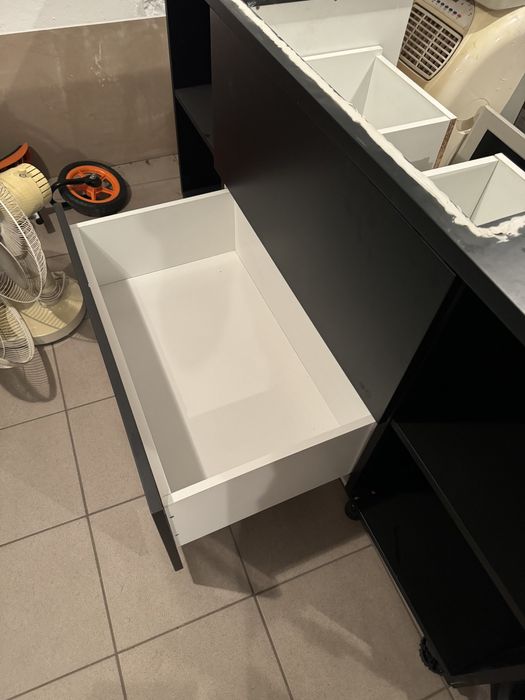 Szafka pod umywalke czarna z szufladami