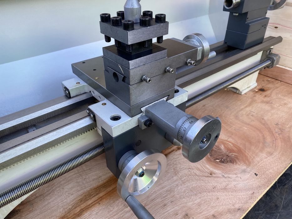 Токарний верстат ARDOTECH WM210A*800, правая и левая резьбы.