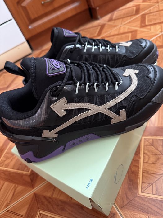 Кросівки Off-White Odsy 2000