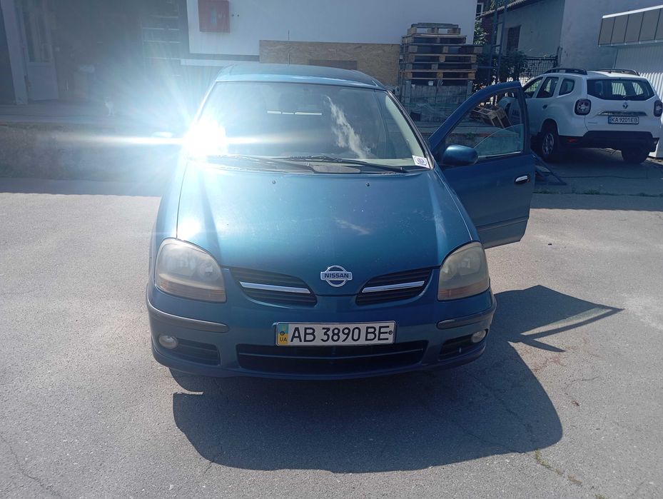 Продам Ніссан Альмера Тіно