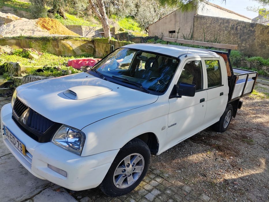 Troco mitsubishi L200 2007 cabine dupla  por terreno rústico