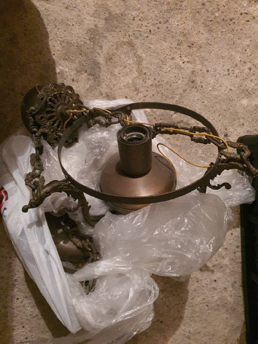 Mosiężny żyrandol dostępne 2szt