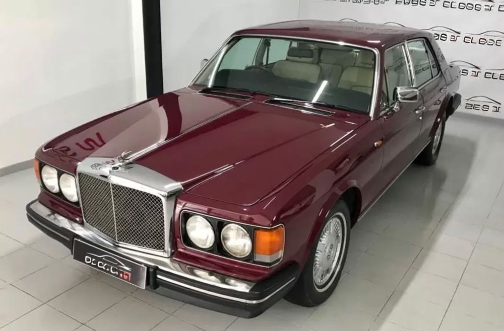 Bentley Eight