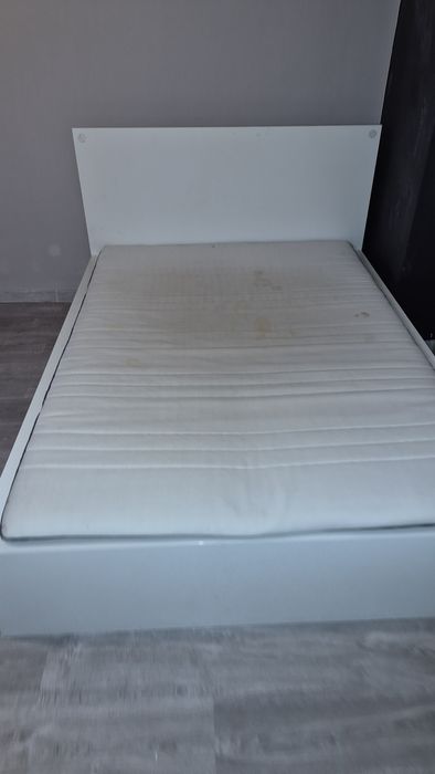Łóżko ikea Malm 140x190