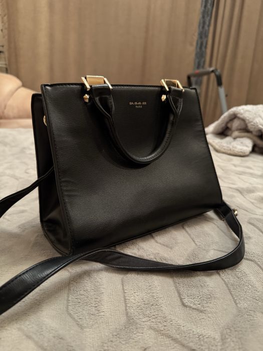 Сумка чорна класична