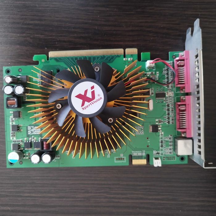 Видеокарта Nvidia GeForce8600GT sonic+ от XpertVision б.у