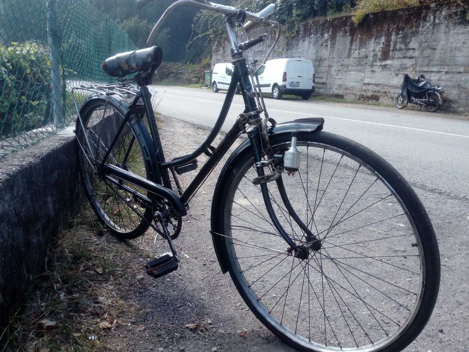 Bicicleta Pasteleira de Senhora