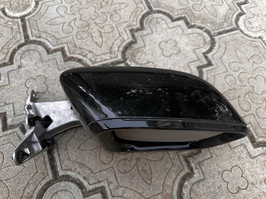 Продам праве дзеркало на запчастини BMW G26 5пив