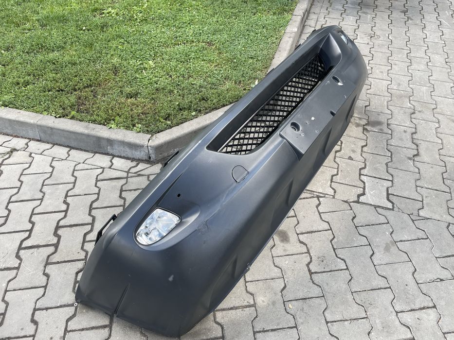 Бампер передній під противотуманки дорестайлинг Спринтер Mercedes Sprinter 906 A906 W906 2006-2013р Спрінтер Туманка Галогенка