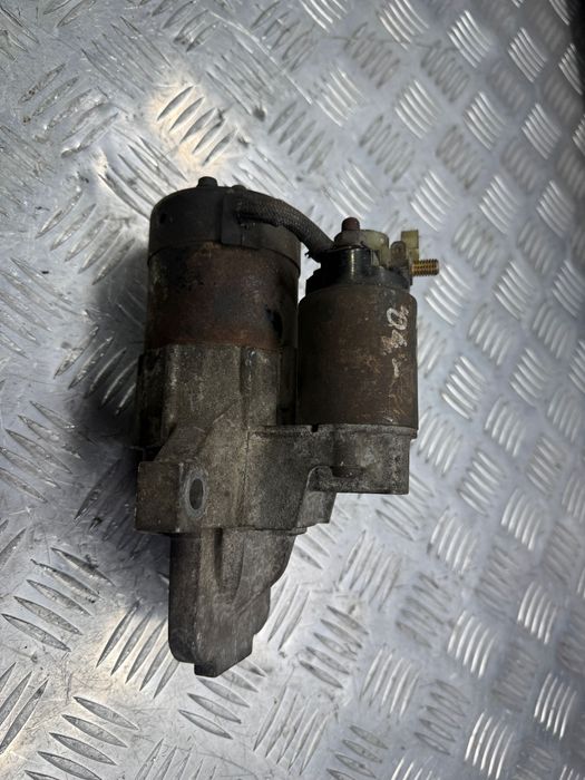 Стартер Mazda 3, 5   Mazda 6 1.8 2.0 GG    M000T90981