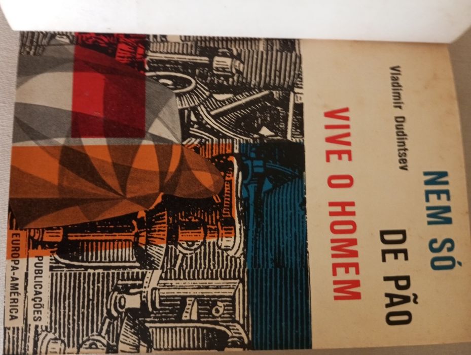Vladimir Dudintsev - Nem só de pão vive o homem